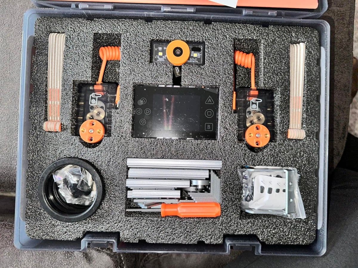 Nous AI Set unboxed showing all components